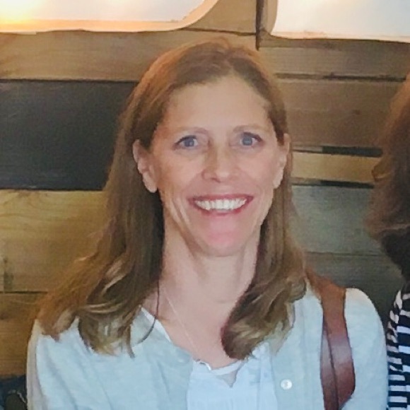 Meet your Posher, Amy - Picture 1 of 1